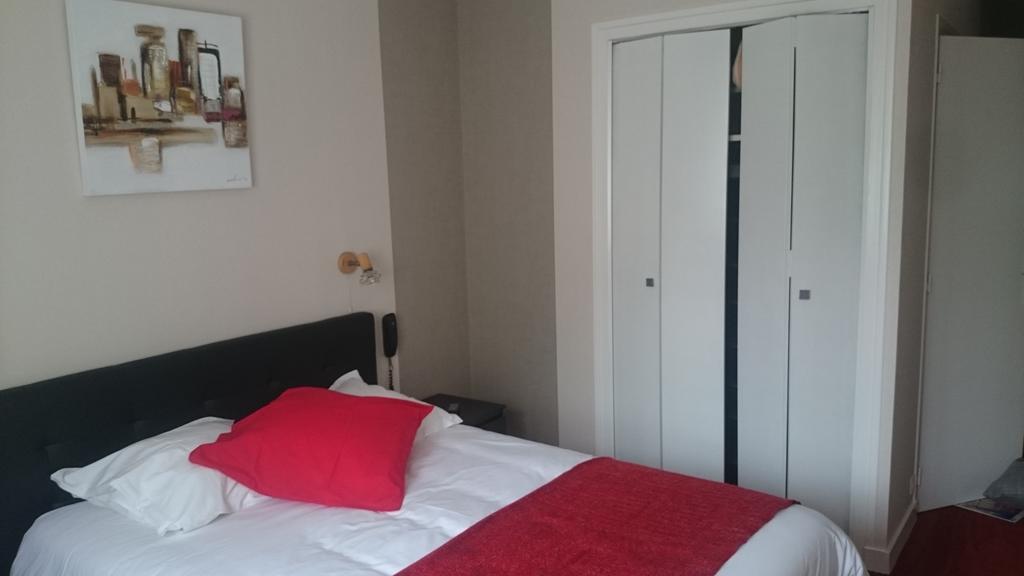 Hotel Le Roudou 포에낭 외부 사진
