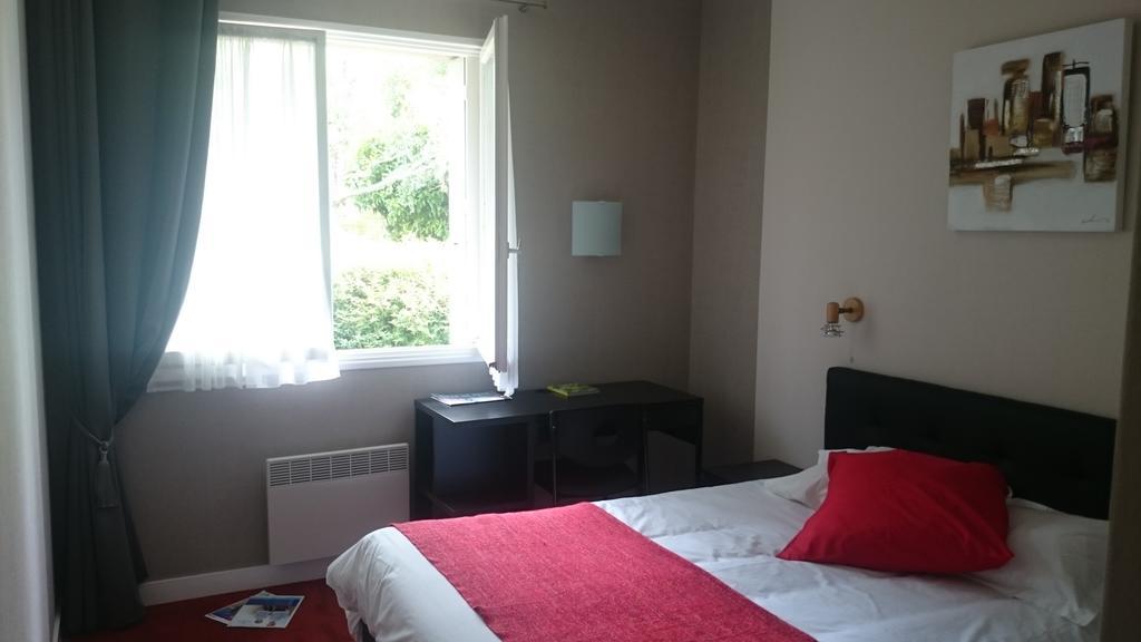Hotel Le Roudou 포에낭 외부 사진