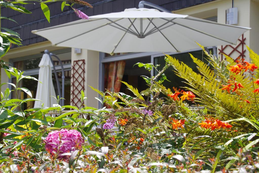 Hotel Le Roudou 포에낭 외부 사진