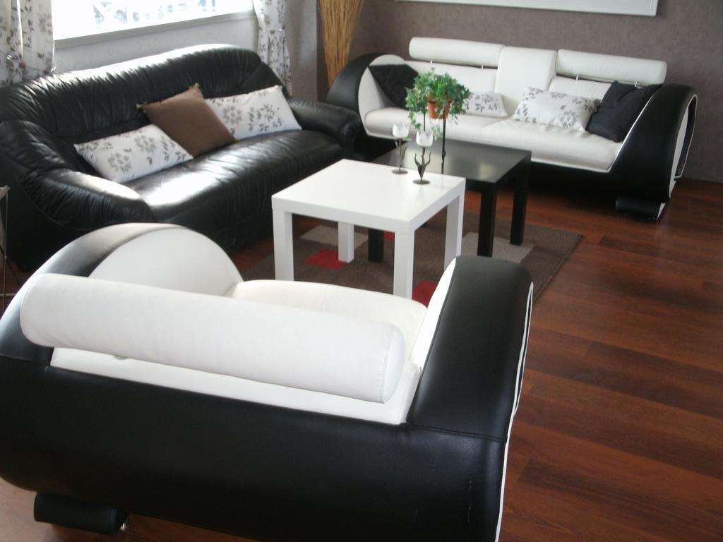 Hotel Le Roudou 포에낭 외부 사진