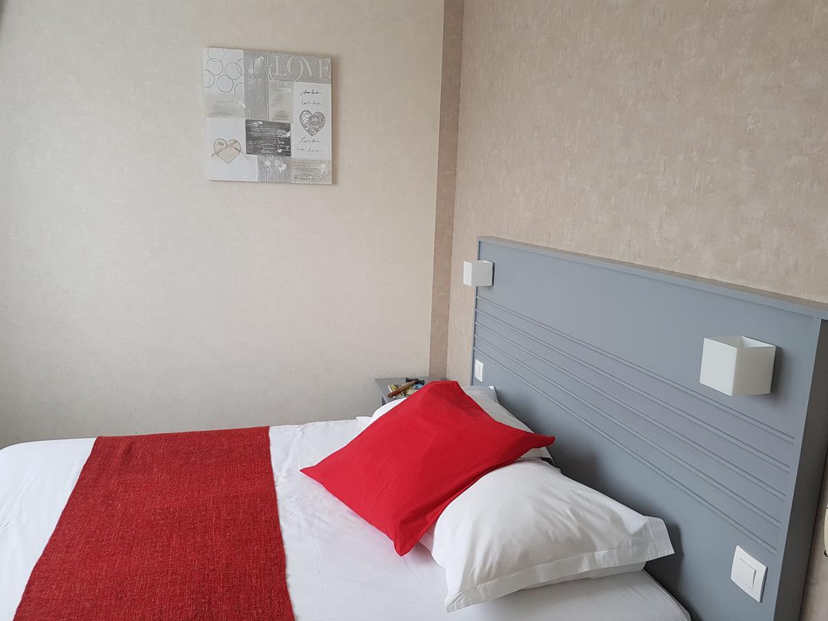 Hotel Le Roudou 포에낭 외부 사진